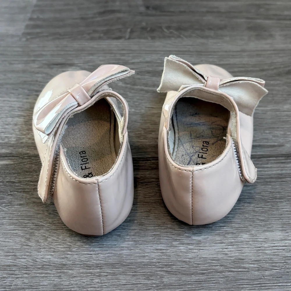 Felix & Flora cream bow flats